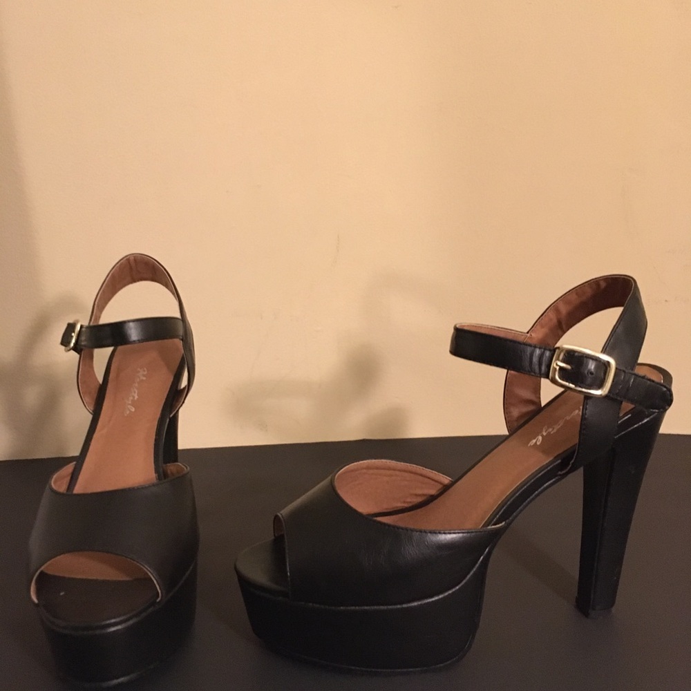 Black open toe heels